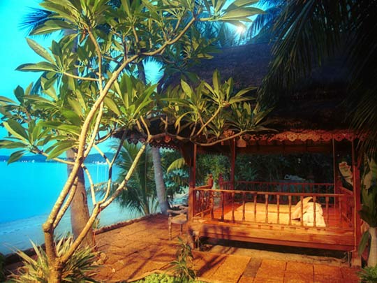 beach-front-pavilion-koh-samui-bansabai-thailand
